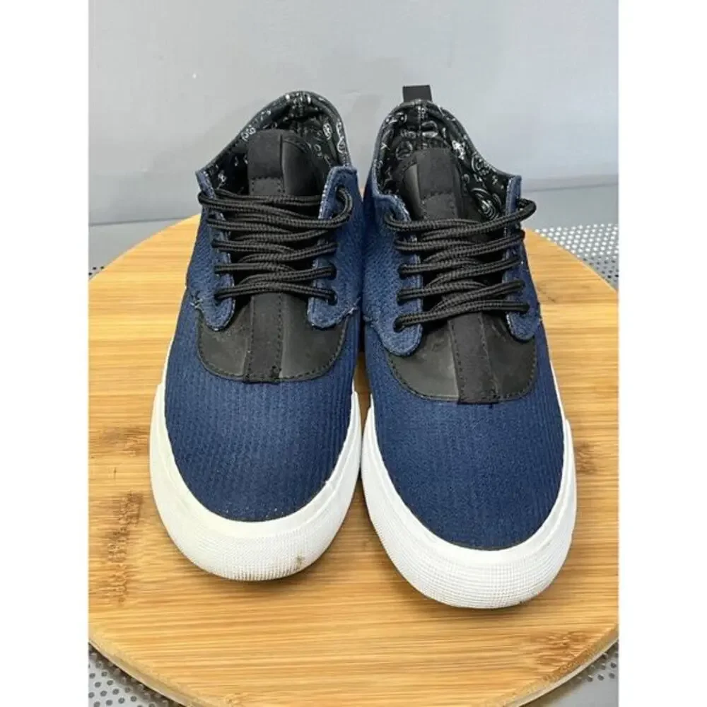Croydon shoes Mens size 7.5 black Blue lace up casual skater 800120681‎ Casual